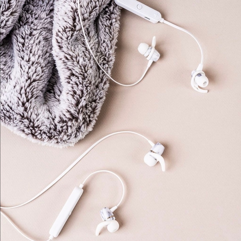 LSTN The Crescent Wireless Earbuds ~ Marble